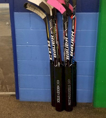 The Players Hockey Stick Holder Rack Organizer (15-20) Sticks